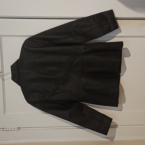Madison & Max black leather jacket size medium - Picture 3 of 7